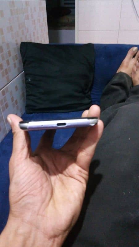 MOTOROLA G7 POWER NOON PTA 4/64 GB BATTREY TIMING BEST HAI. 2