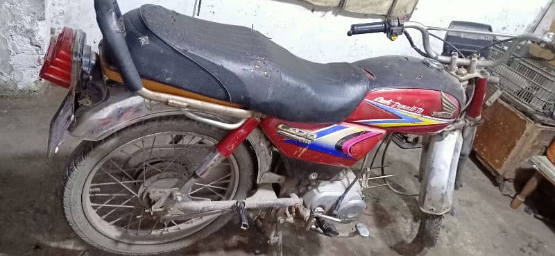 Honda CD 70cc Urgent Sale 5