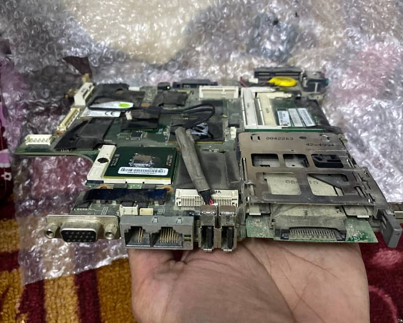 Lenovo T400 Motherboard 2