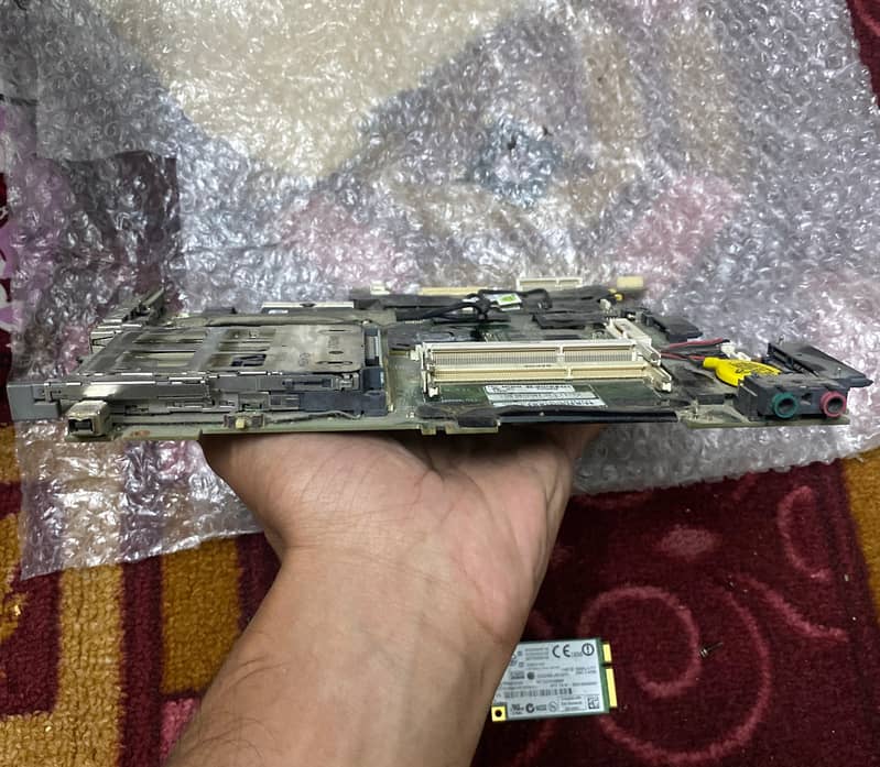 Lenovo T400 Motherboard 3