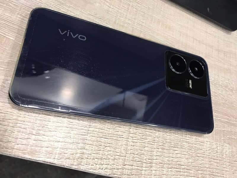 Vivo Y22 2