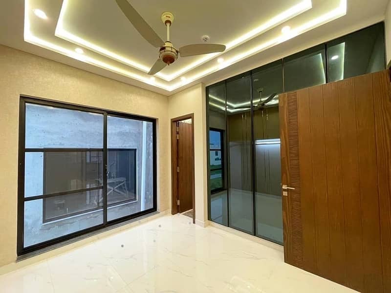 3 Years Installments Plan House For Sale In Park View City 0