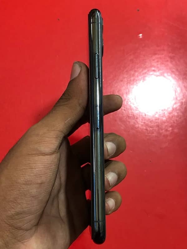 Iphone 11 pro max 64 gb 4