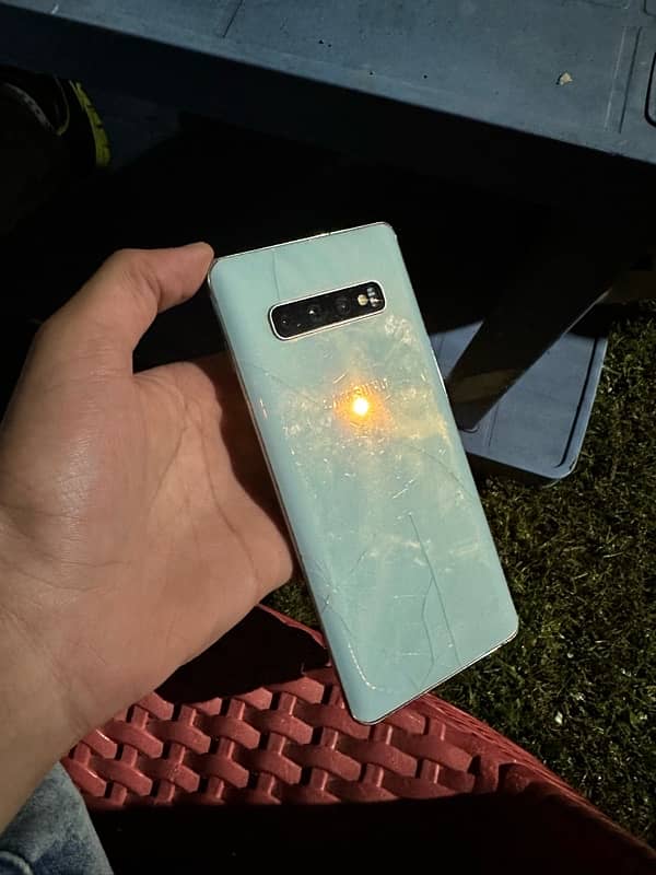 samsung s10 plus 2