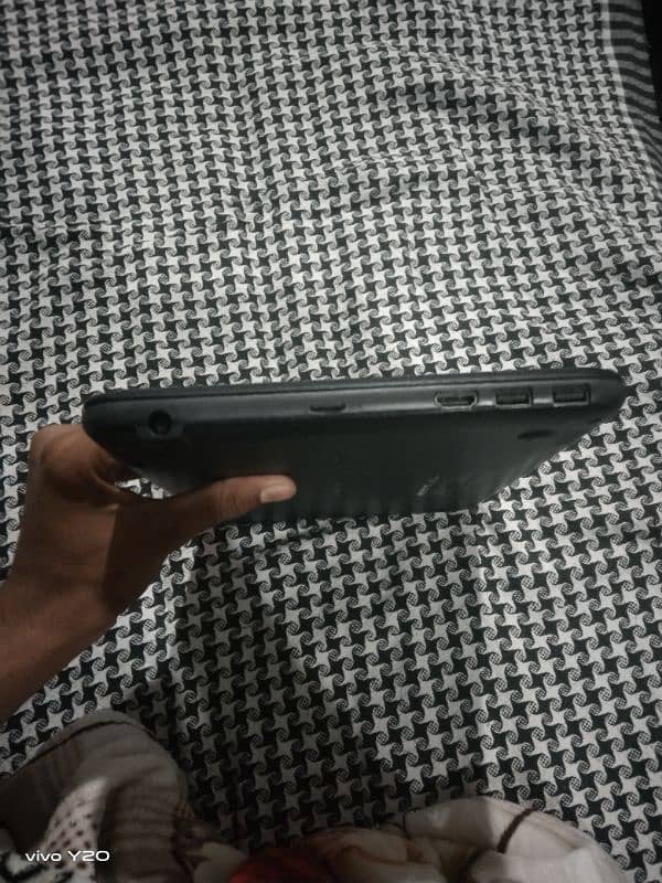 Dell laptop urgent sale. 4