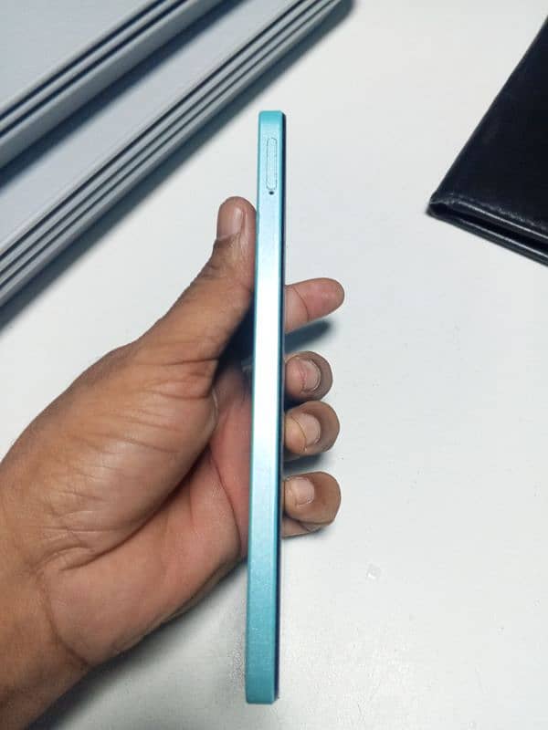 Realme c514+4+. 64. exchng possible rbta only what's up 03000886671 4