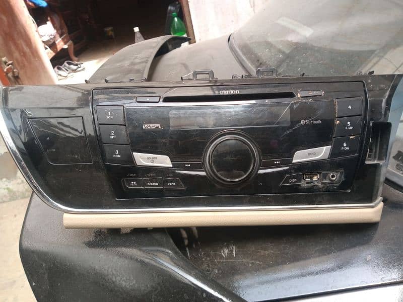 clarion car CD and USB player for Toyota corolla 0