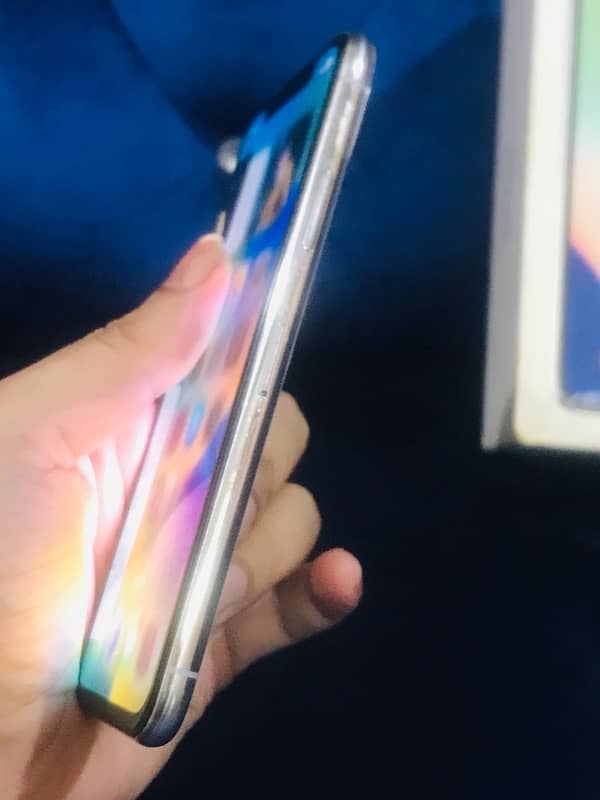 iPhone x 64 box Pta 1