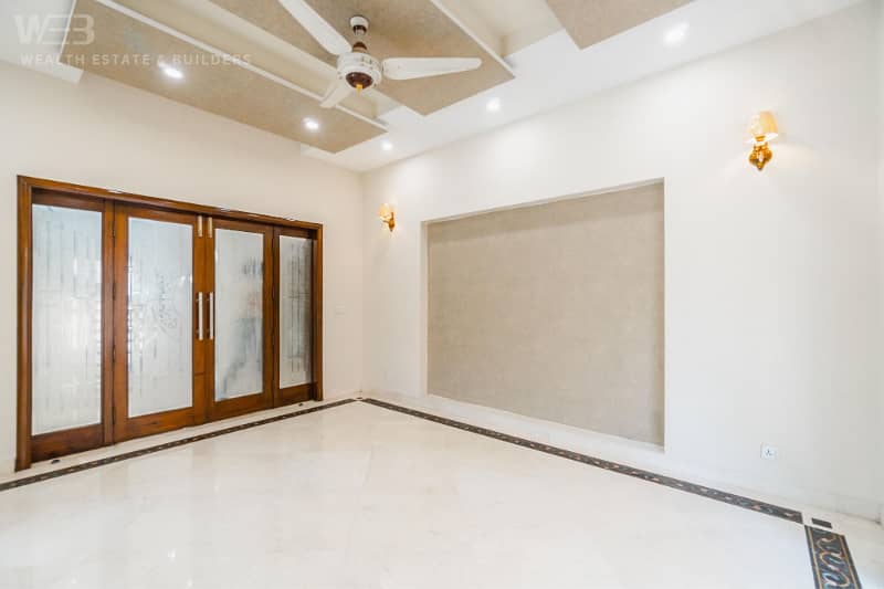 Used For 2 Years 1 Kanal Spanish House For resale in DHA Phase 3 7