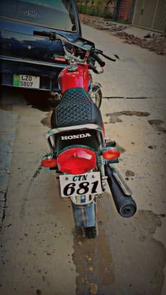 Honda 125 islamabad number