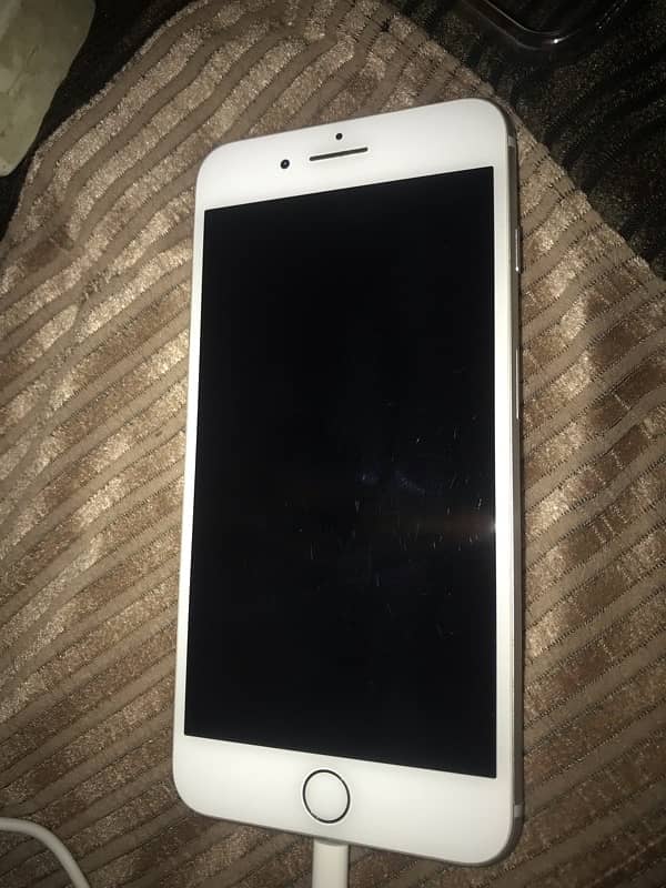 Iphone 7 plus NoN pta very good condition Battrey Health 76 original 2