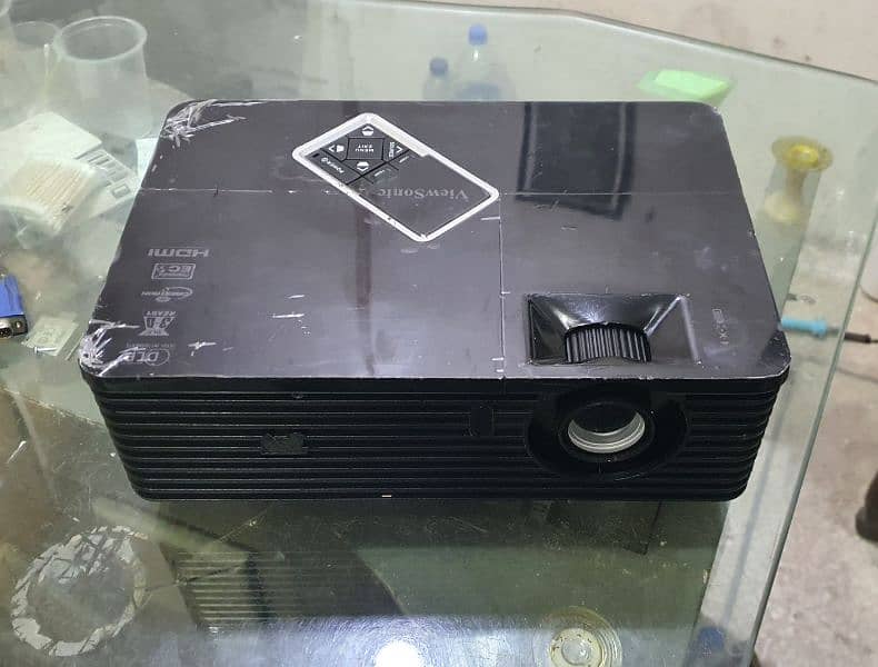 ViewSonic Projector / audio video 2