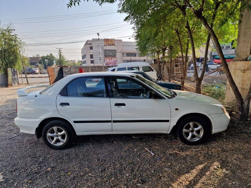 Suzuki Baleno 2004 1