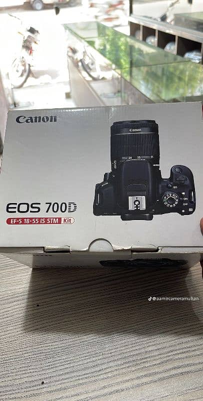 Canon EOS700D 2