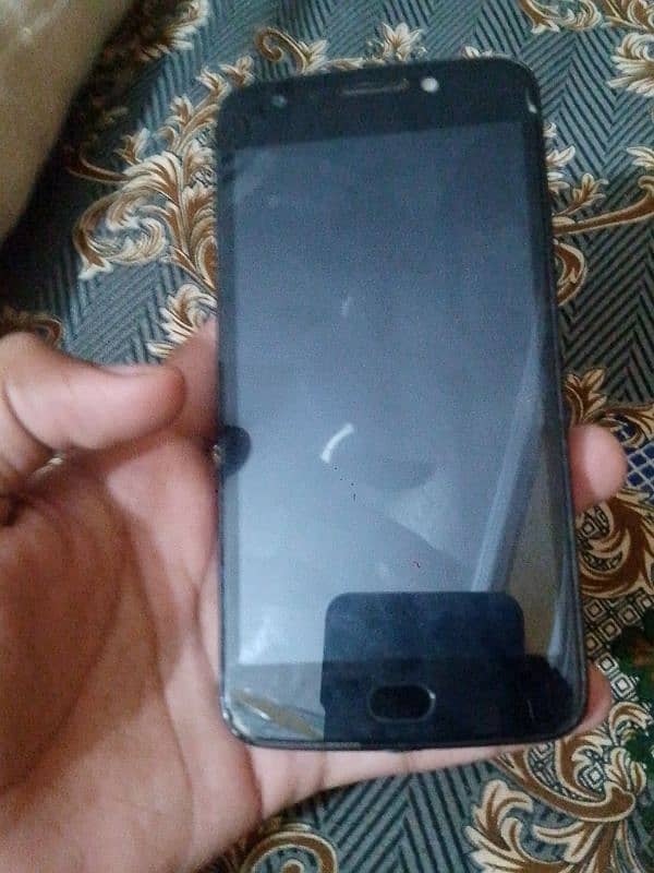 Moto E4 fore sale 3