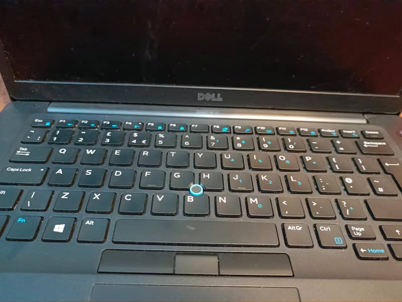 Laptop (Dell core i5 6th Generation) 4