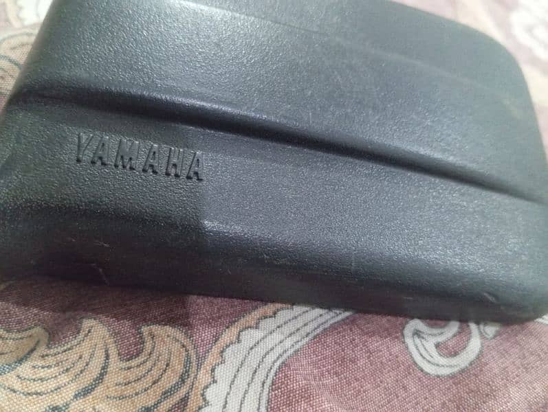 Yamaha 2 strok totally genuine mirrors 3