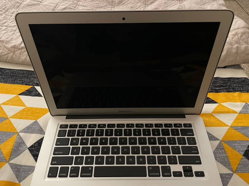 MacBook air 13inch 2