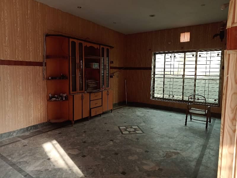 12 Marla Upper Portion House For Rent in PAF to Old Civel Line Road Sargodha 2