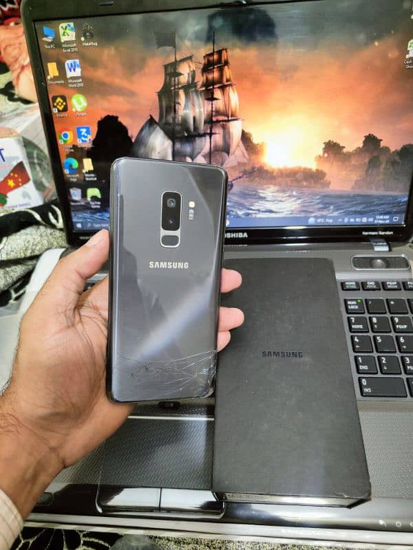 Samsung Galaxy S9+ 10