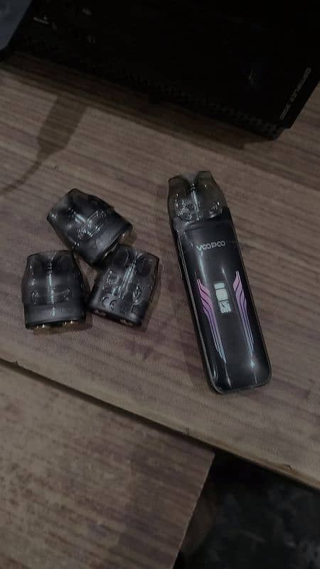 Voopoo vmate max pod/vape just box opened new 4 extra cartridges 0