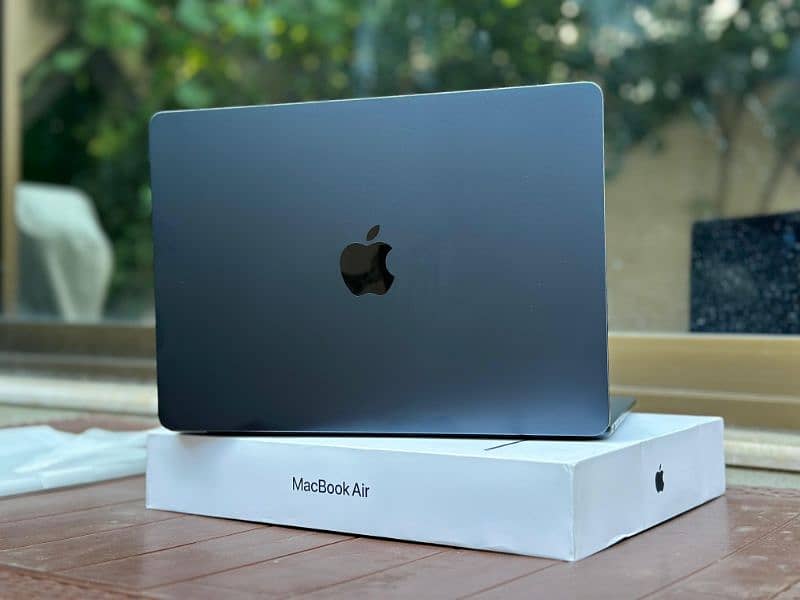 Macbook Air M2 9