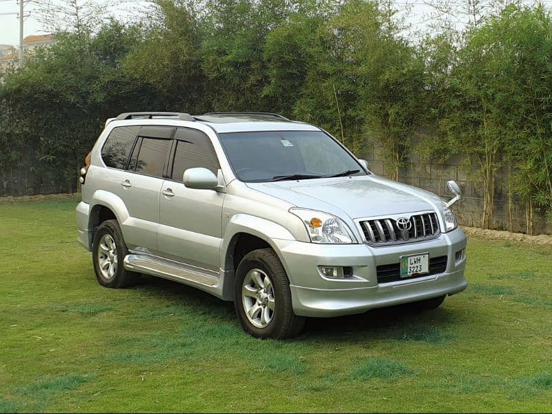 Prado TZ-G (7 seat, sunroof, full option} 1