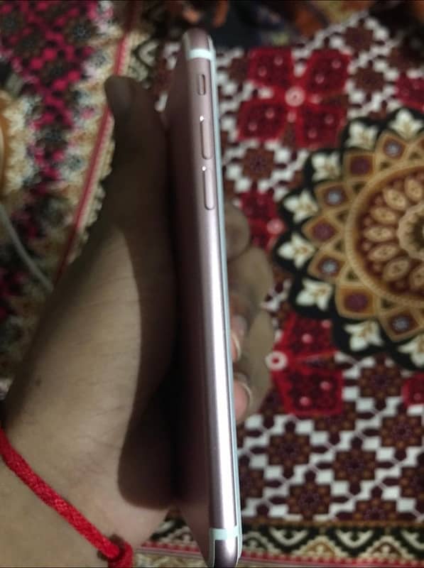 IPhone 7 non pta water pack test karwa ka dhu ga 2month sim time avil 3