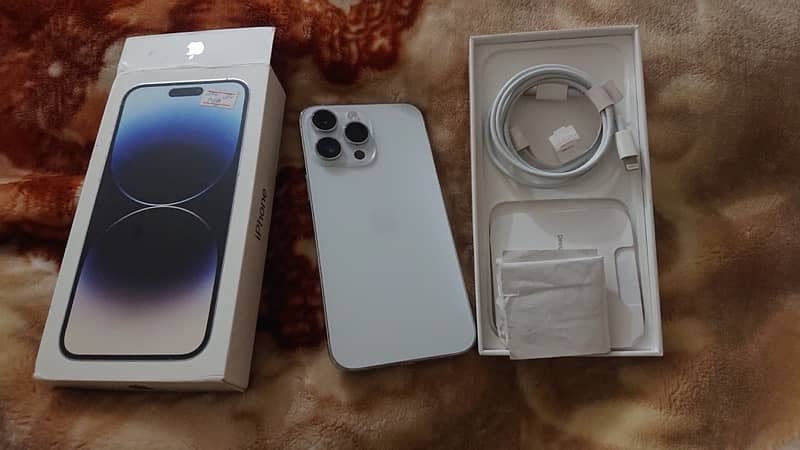 iPhone 14pro max 256gb non PTA j. V 0