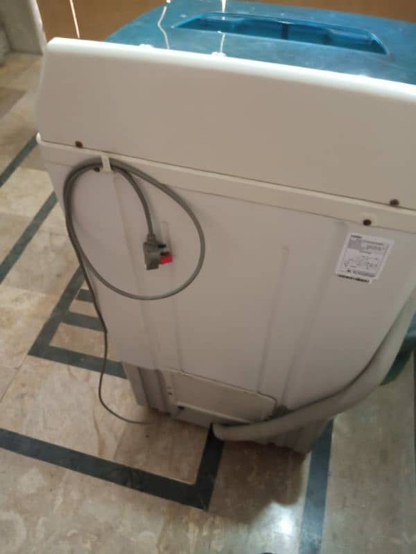 only 1 month use big saize washing machine for sale 2