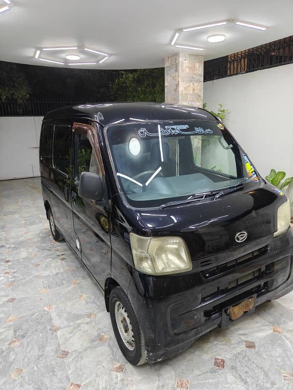 Daihatsu Hijet 2012 black 3