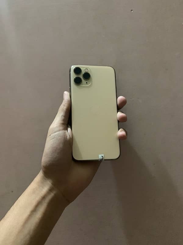 iPhone 11 Pro 1