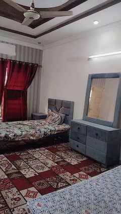 VIP furnish room available in G10/1 for male near to markez