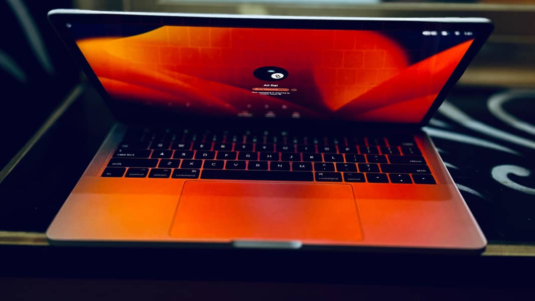 Macbook Pro 13 inches 2017 4