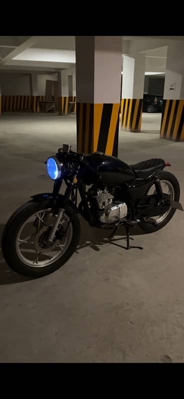 Suzuki GS150 SE - Cafe Racer 1