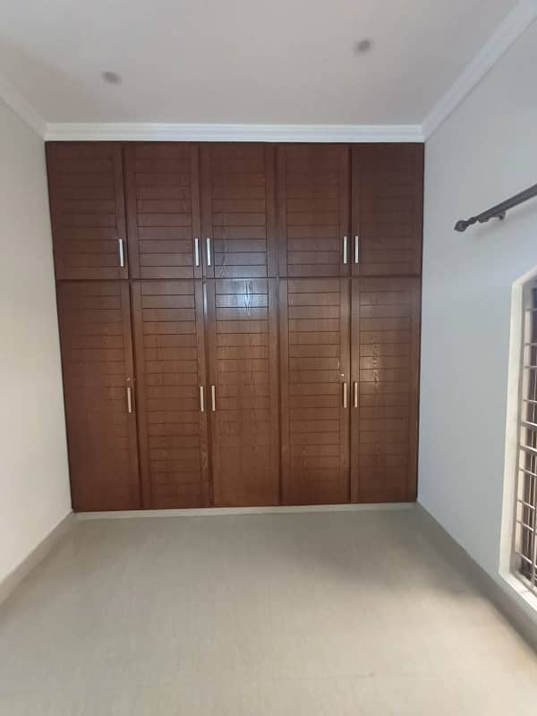 Kanal 2bed superb upper portion in NFC society near wapda town 9