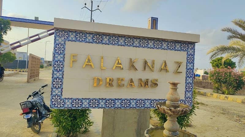 Get your Hands on Westopen plot in FalakNaz Dreams 0