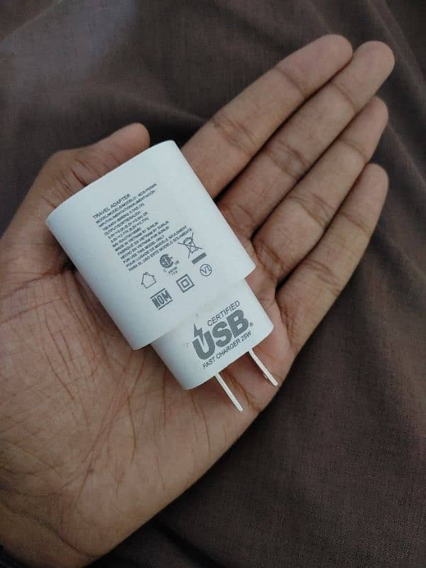 LG V60 thing 25watt 100% original charger 0327.4123995 1