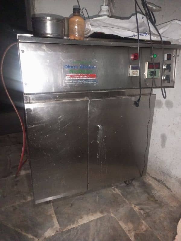 Big Deep Fryer New 80,000 3