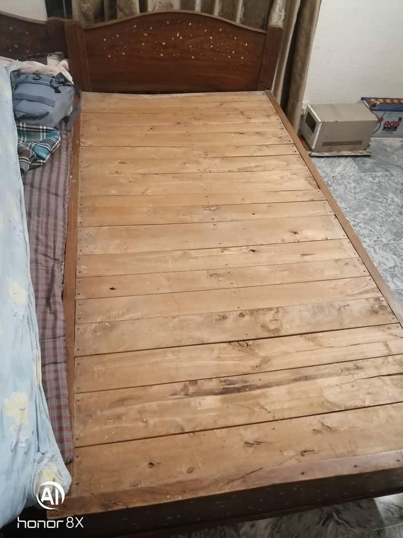 Pair of pure wood single bed without mattress in perfect condition 1