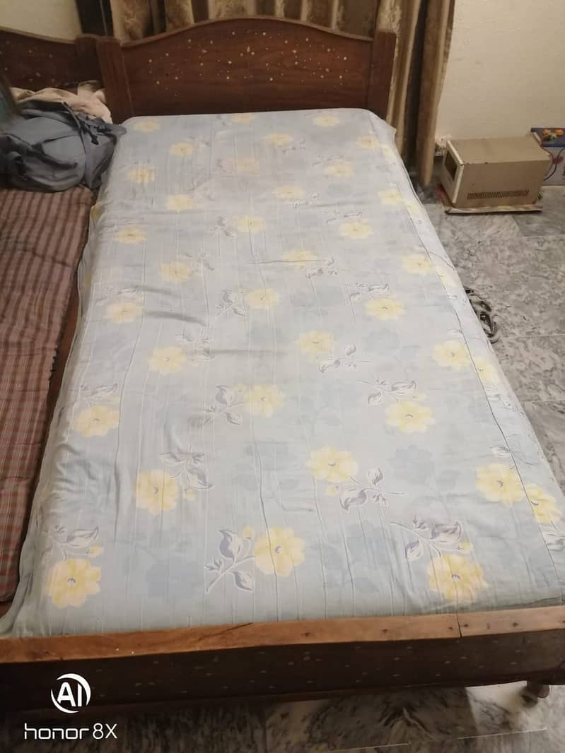 Pair of pure wood single bed without mattress in perfect condition 2