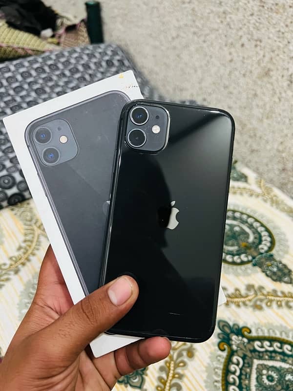 I Phone 11 Black 5