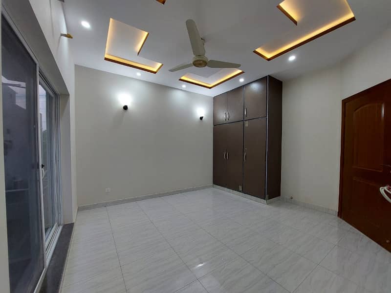 5 Marla Luxury Non Furnished House Available For Rent In Bahria Town Lahore 6