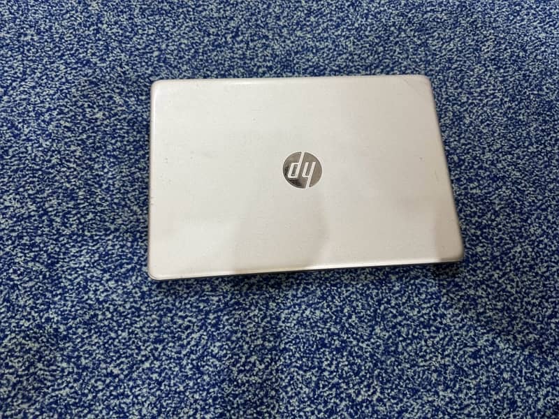 Hp laptop AMD A9 0