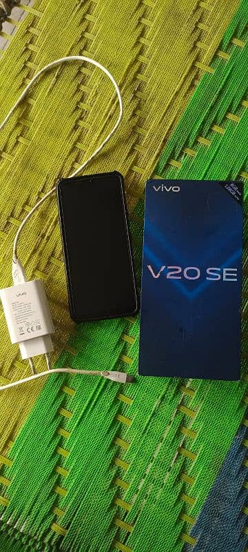 Vivo v20se 0