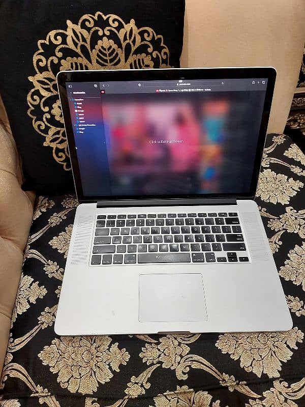 macbook Pro 15inch Mid 2014 0