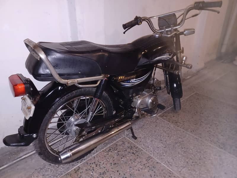 Yamaha Dhoom YD-70 2012 3