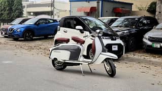 Lambretta Li150 only vespa scooter of Pakistan