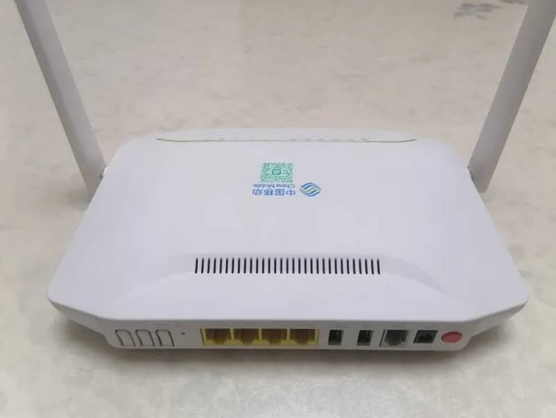 Fiberhome HG6821M xpon router dual band 2G & 5G 2