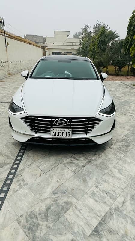 Hyundai Sonata 2022 1